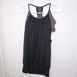 Lululemon No Limits Tank top with built in bra Size 6